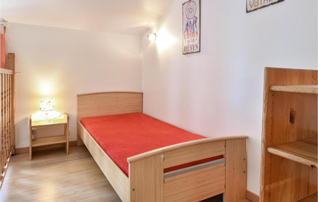 2 Bedroom Lovely Home In St Avaugourd Des Lande Saint-Avaugourd-des-Landes Bagian luar foto